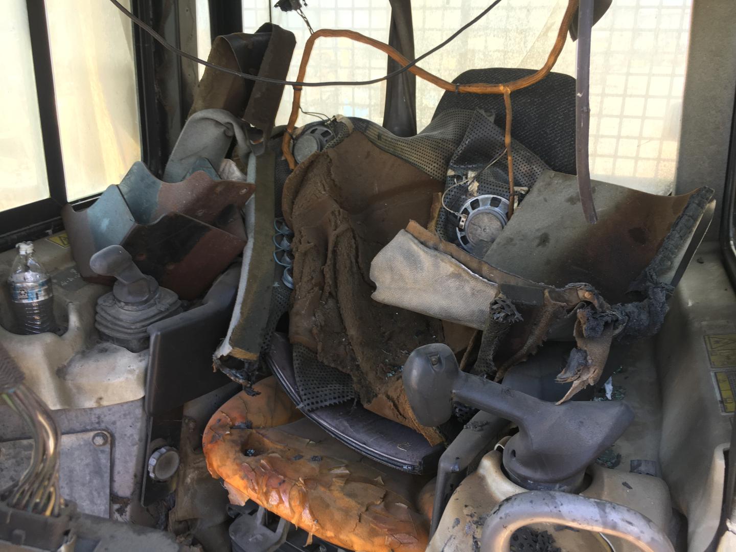 ./imagenes/INVOICE/2019/16932/TOPADOR FRONTAL D6T (31).JPG